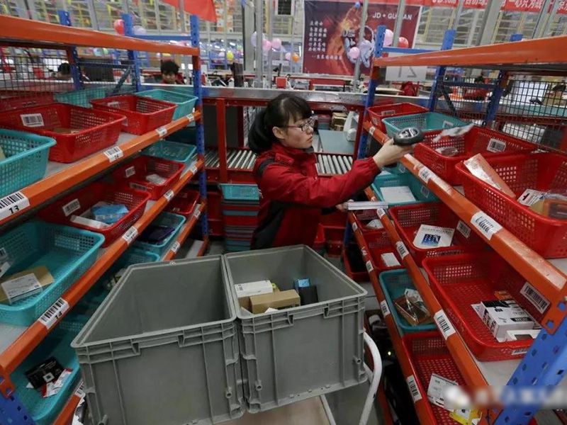 塑料周转筐应用于物流周转
